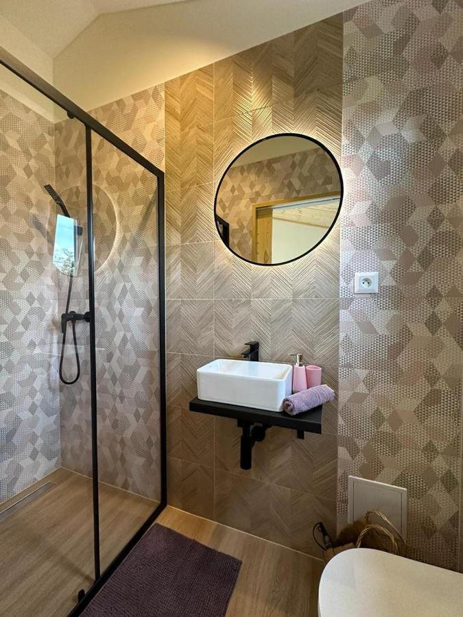 Pension Skylark Pardubice Exterior foto